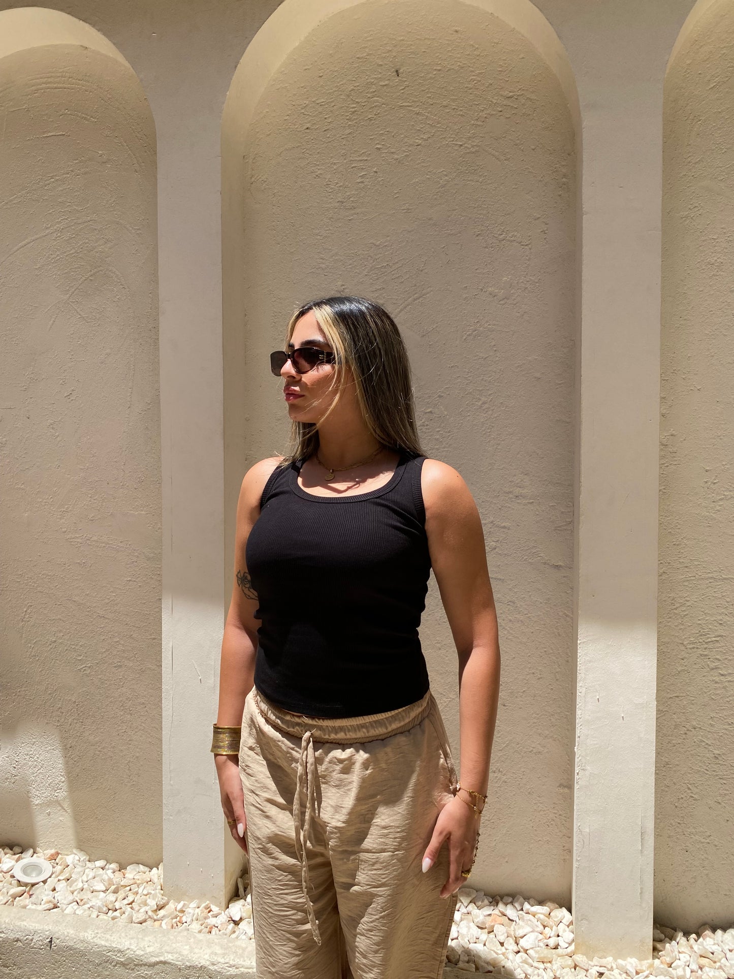 Black U-Shaped Ribbed Tank Top